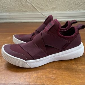 Vans Ultrarange Gore Slip On Sneakers